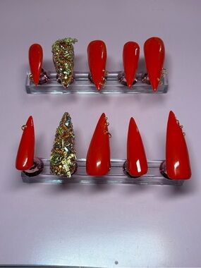 Apologize in Ca$h Press-On Nails